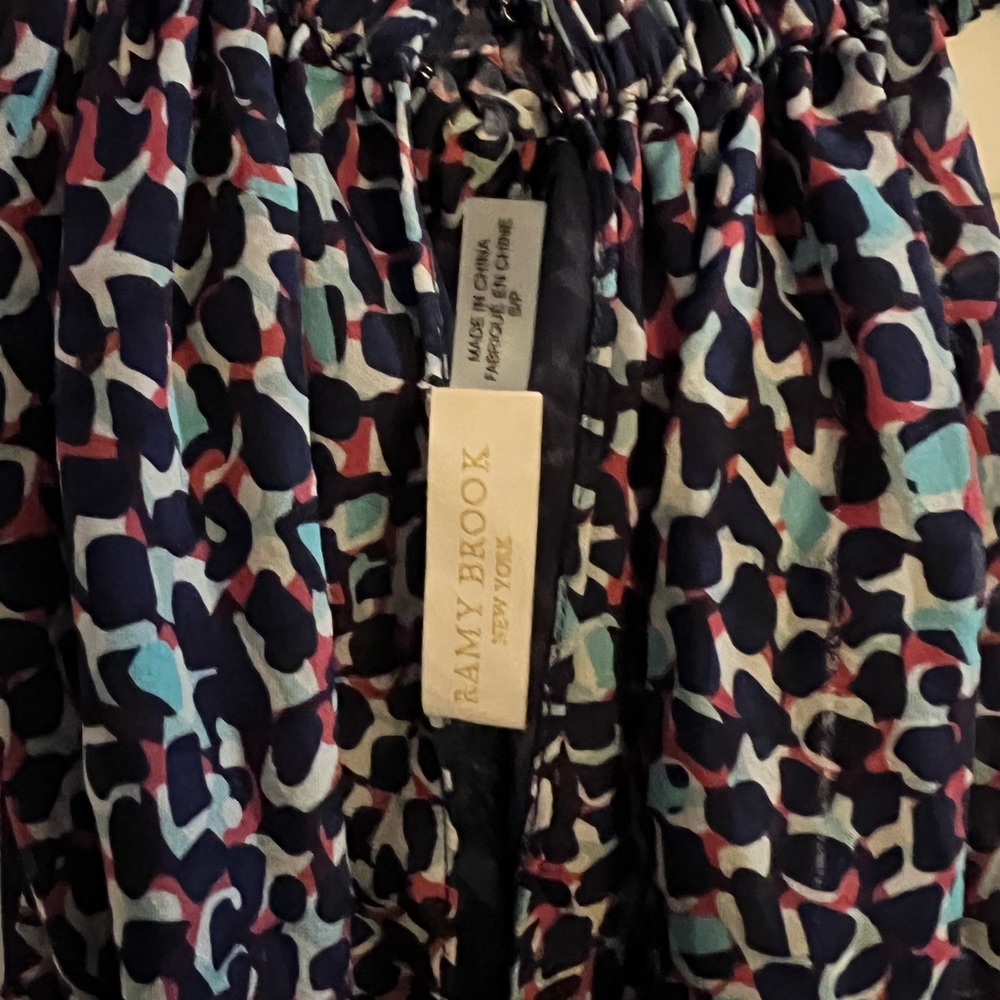 Never Worn - image 3